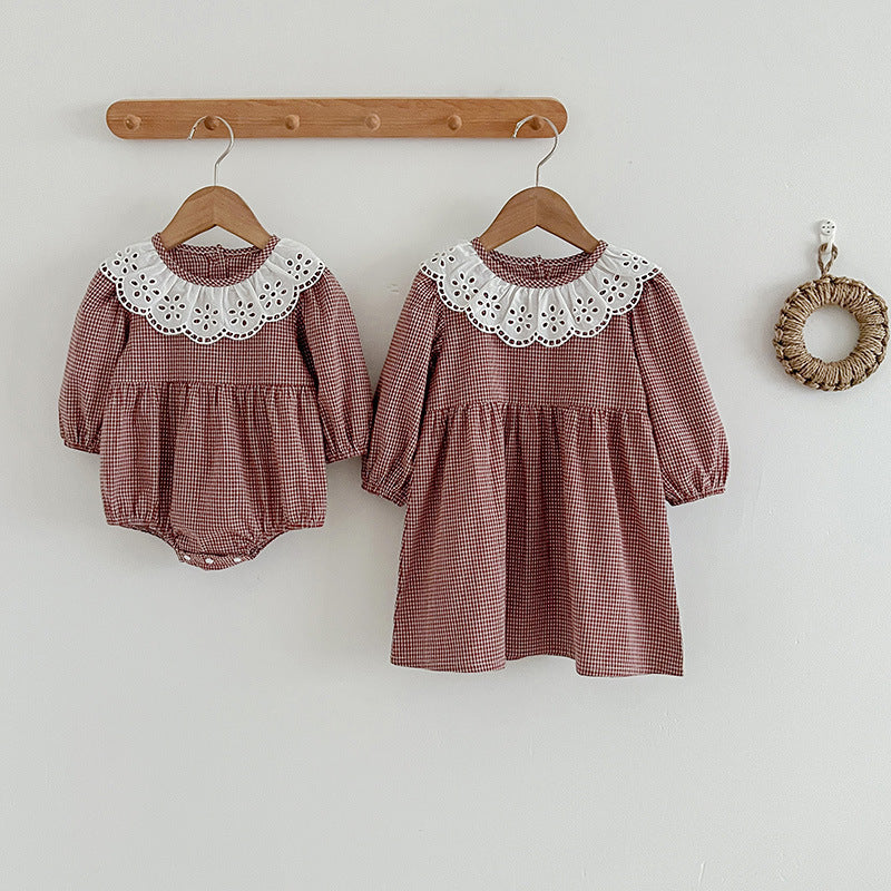 Fashion Lace Collar Long Sleeve Baby Onesies and Girl Dress in red and brown colors, featuring a stylish lace collar and plaid pattern.