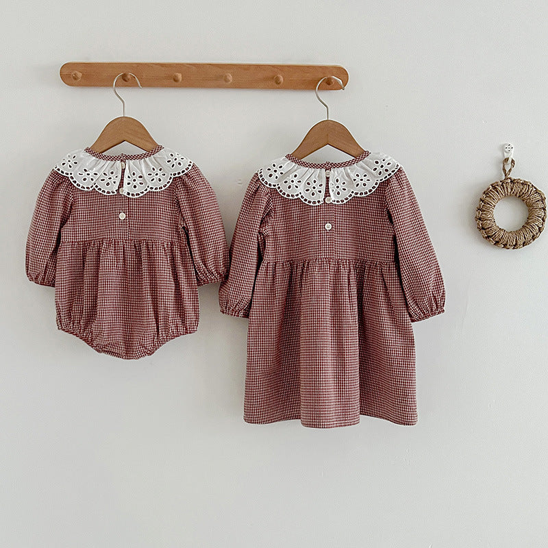 Fashion Lace Collar Long Sleeve Baby Onesies and Girl Dress in red and brown colors, featuring a stylish lace collar and plaid pattern.