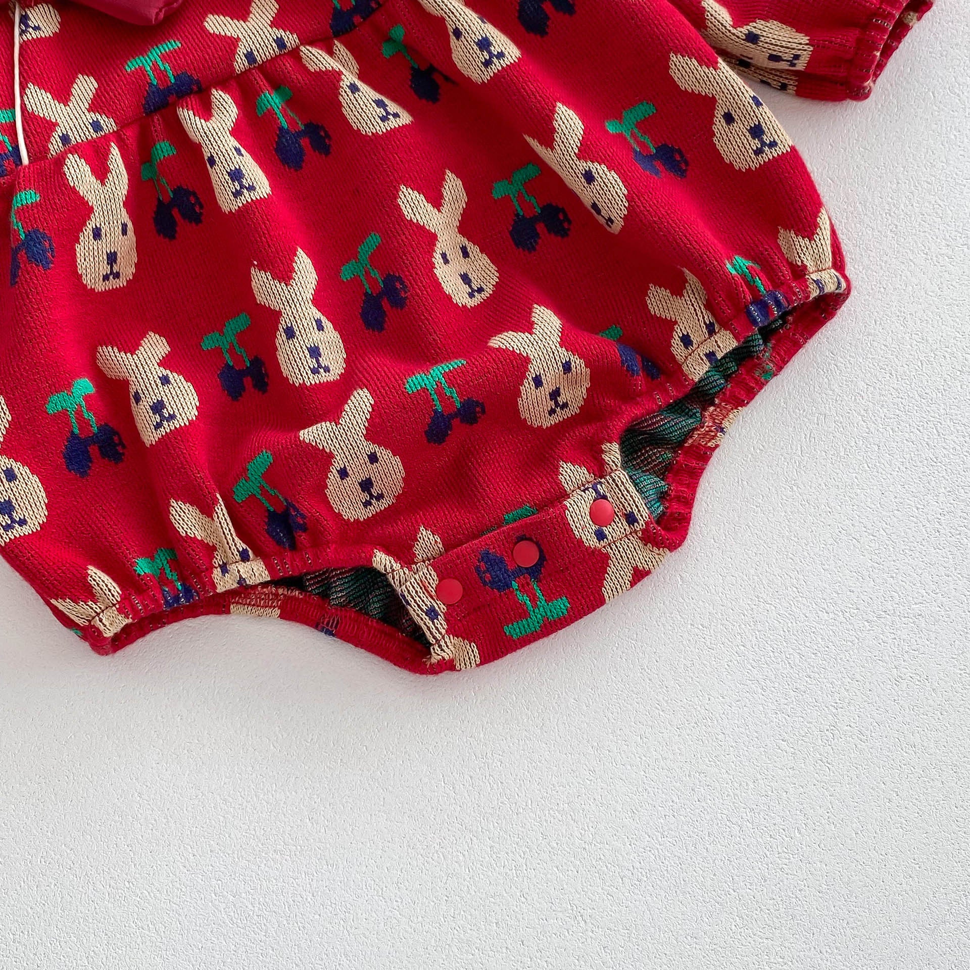 Infant baby girls long sleeve one piece in red with rabbit and cherry pattern, made of soft cotton, perfect for spring and autumn.