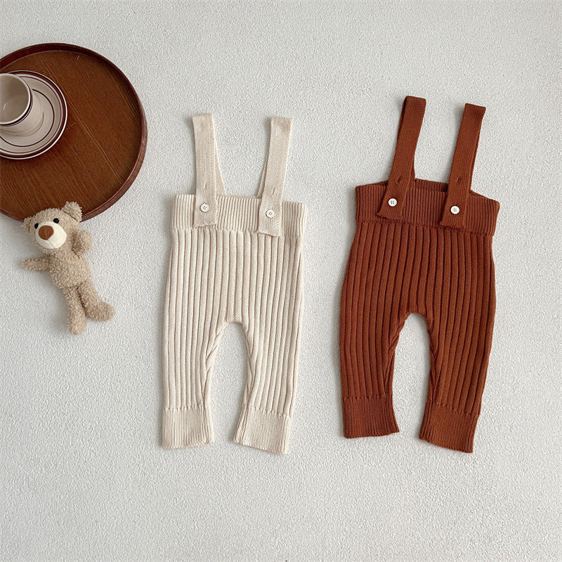 New Autumn and Winter Solid Color Knitted Overalls in Apricot and Coffee colors, made from soft cotton, suitable for infants and toddlers.