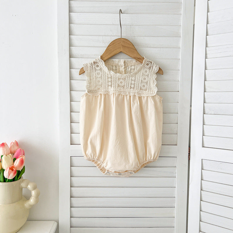 A summer dress for baby girls featuring a floral pattern and embroidery lace, available in pink, light pink, beige, and apricot colors.