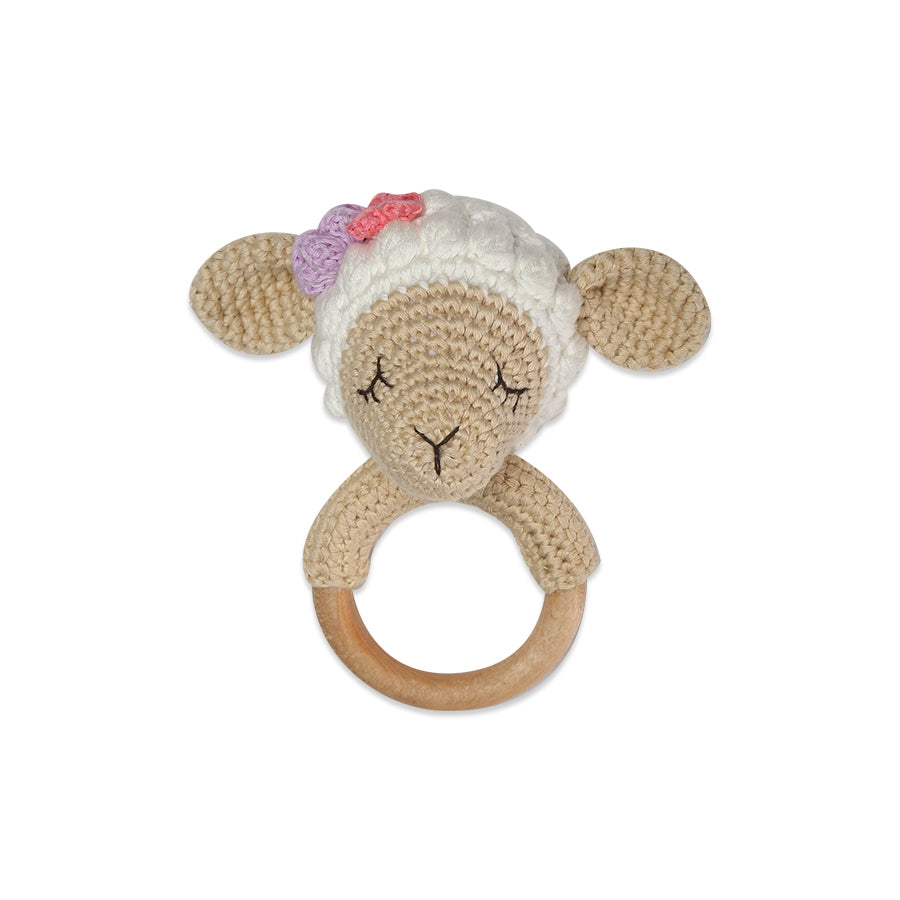 Handmade Shaker Ring Sheep crochet toy made from 100% cotton yarn, featuring a soft and safe design for children.