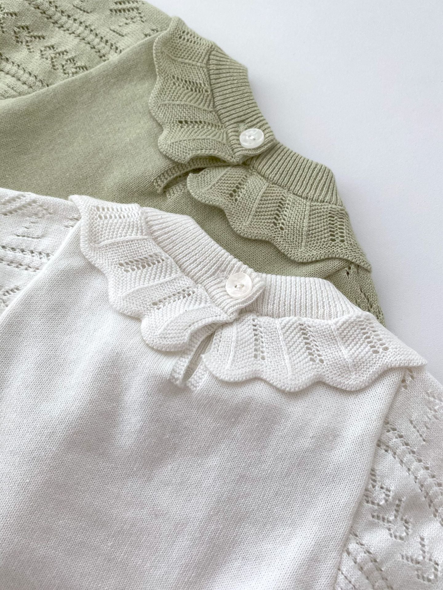 Summer Baby Kids Girls Hollow Out Knitting Pattern Pullover Top in White and Green, showcasing a stylish design for infants and toddlers.