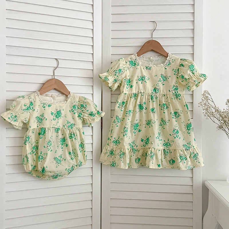 Summer girls green floral pattern square neck onesies, showcasing vibrant floral design and comfortable fit for baby girls.