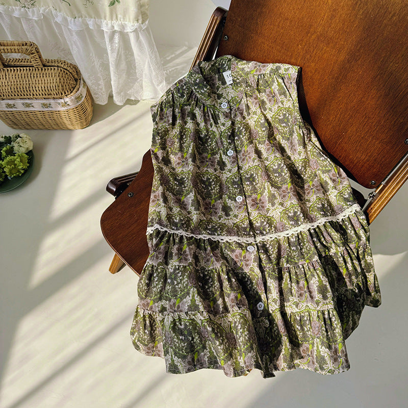 A vibrant green sleeveless vintage style dress for girls, featuring a floral pattern and single-breasted design, perfect for summer wear.