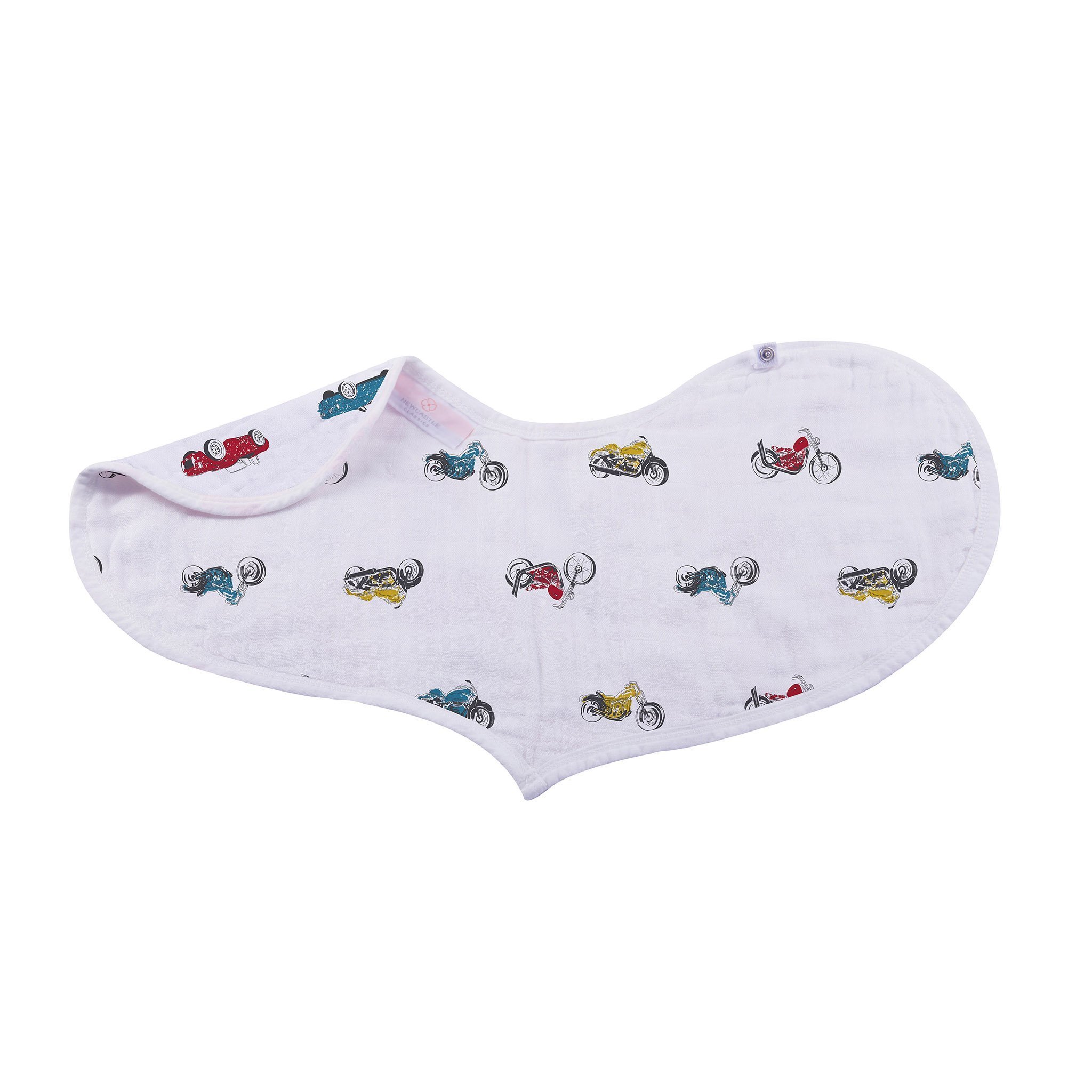 Two stylish bamboo heart bibs with snap closure, perfect for feeding and teething, showcasing soft and absorbent fabric.