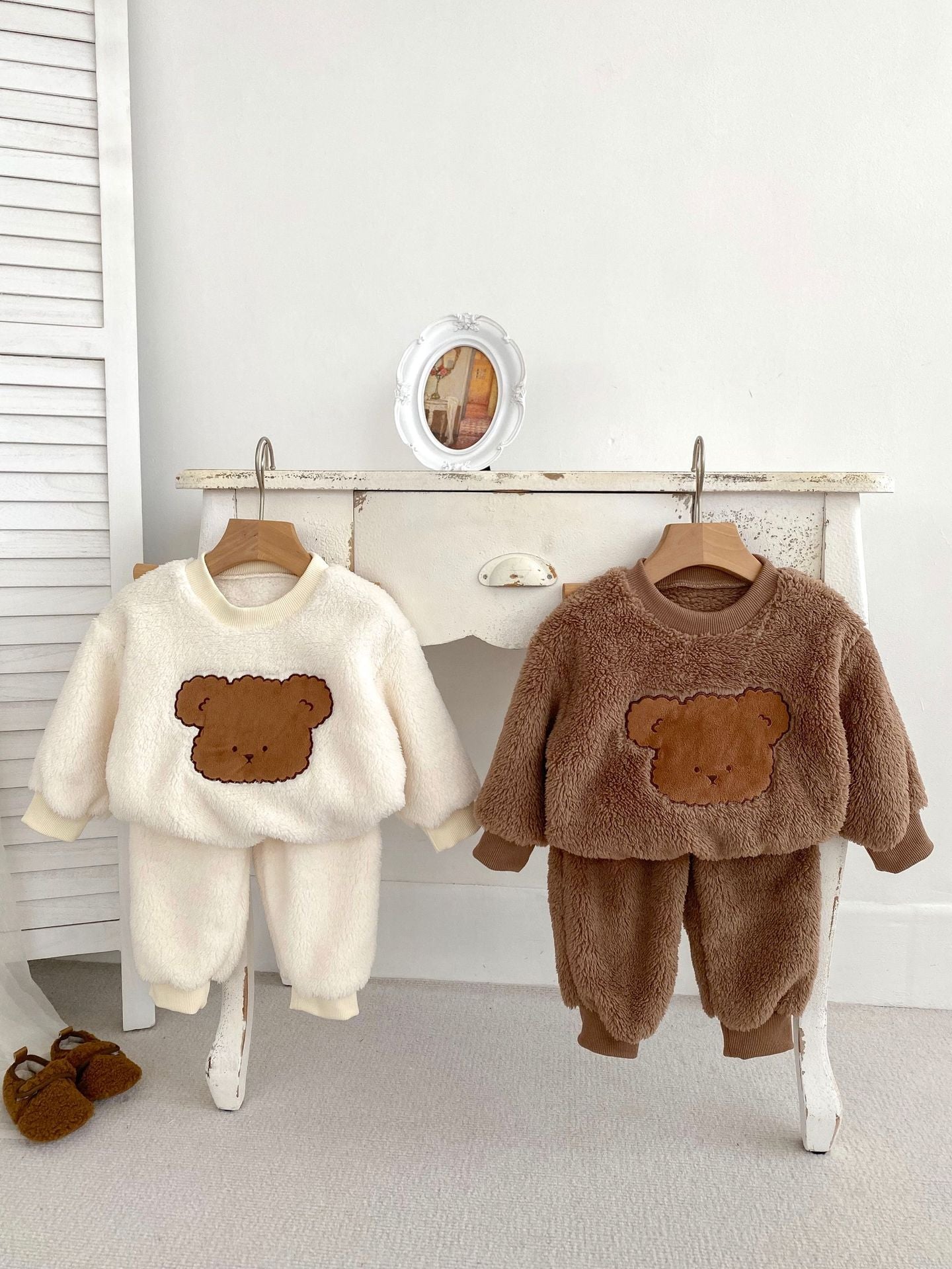 Winter Baby Thick Thermal Long Sleeve Teddy Bear Knitted Sweater in white and brown colors, featuring a cute teddy bear design.