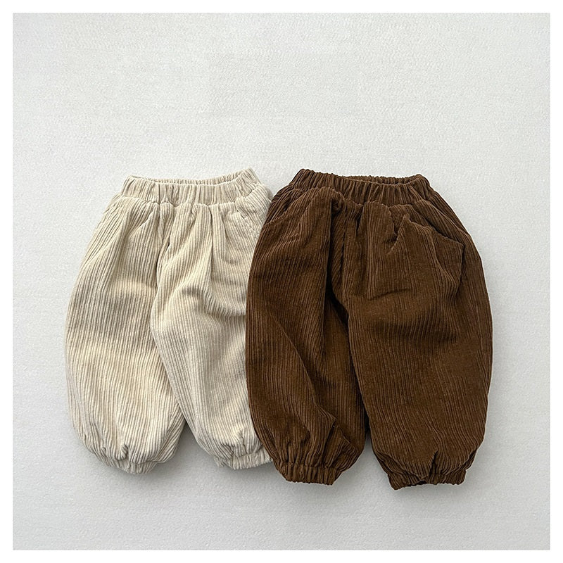 Winter Children’s Cozy Lantern Pants in beige and brown corduroy, showcasing a stylish retro design for kids.