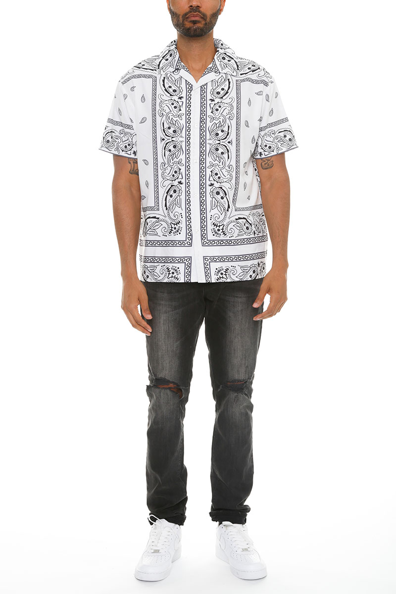 Men's paisley print button-down shirt featuring short sleeves and a classic collar, made from 100% polyester.