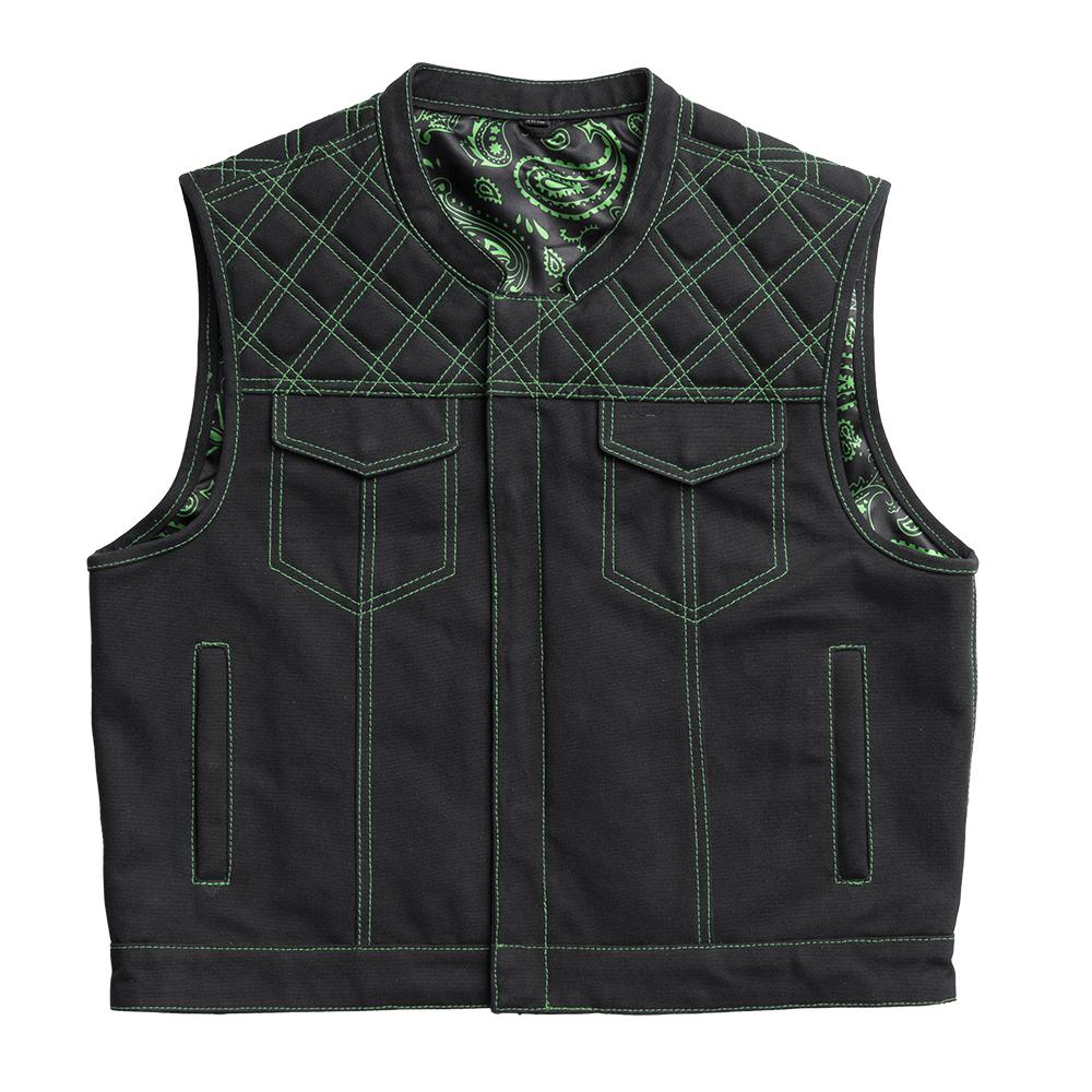 Auction 010 jacket in size 2XL, featuring a black canvas exterior, diamond quilted design, and green paisley inner lining.