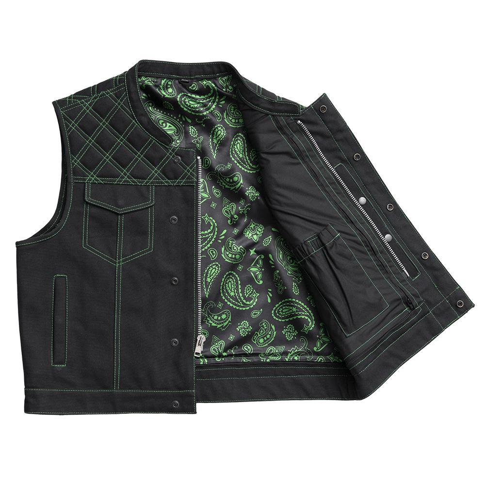 Auction 010 jacket in size 2XL, featuring a black canvas exterior, diamond quilted design, and green paisley inner lining.