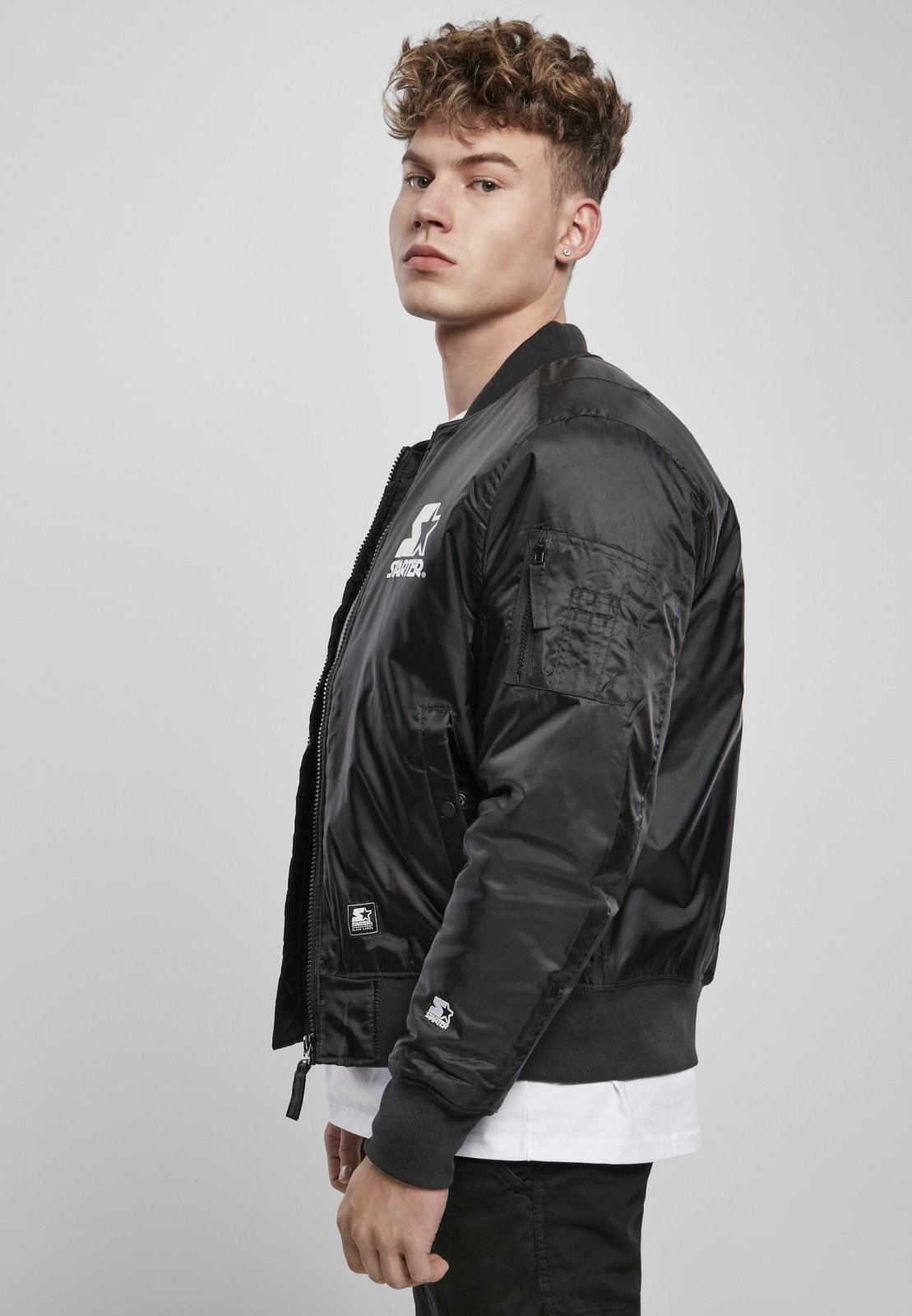 Classic Logo Bomber Jacket featuring a stand-up collar, padding, and zipper, with Starter logo branding on the chest and cuffs.