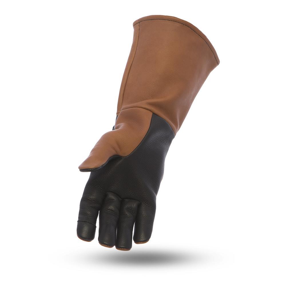 A pair of ultra-soft unlined cowhide Gauntlet gloves featuring a 5 1/2” gauntlet and touch tech fingers for device use.