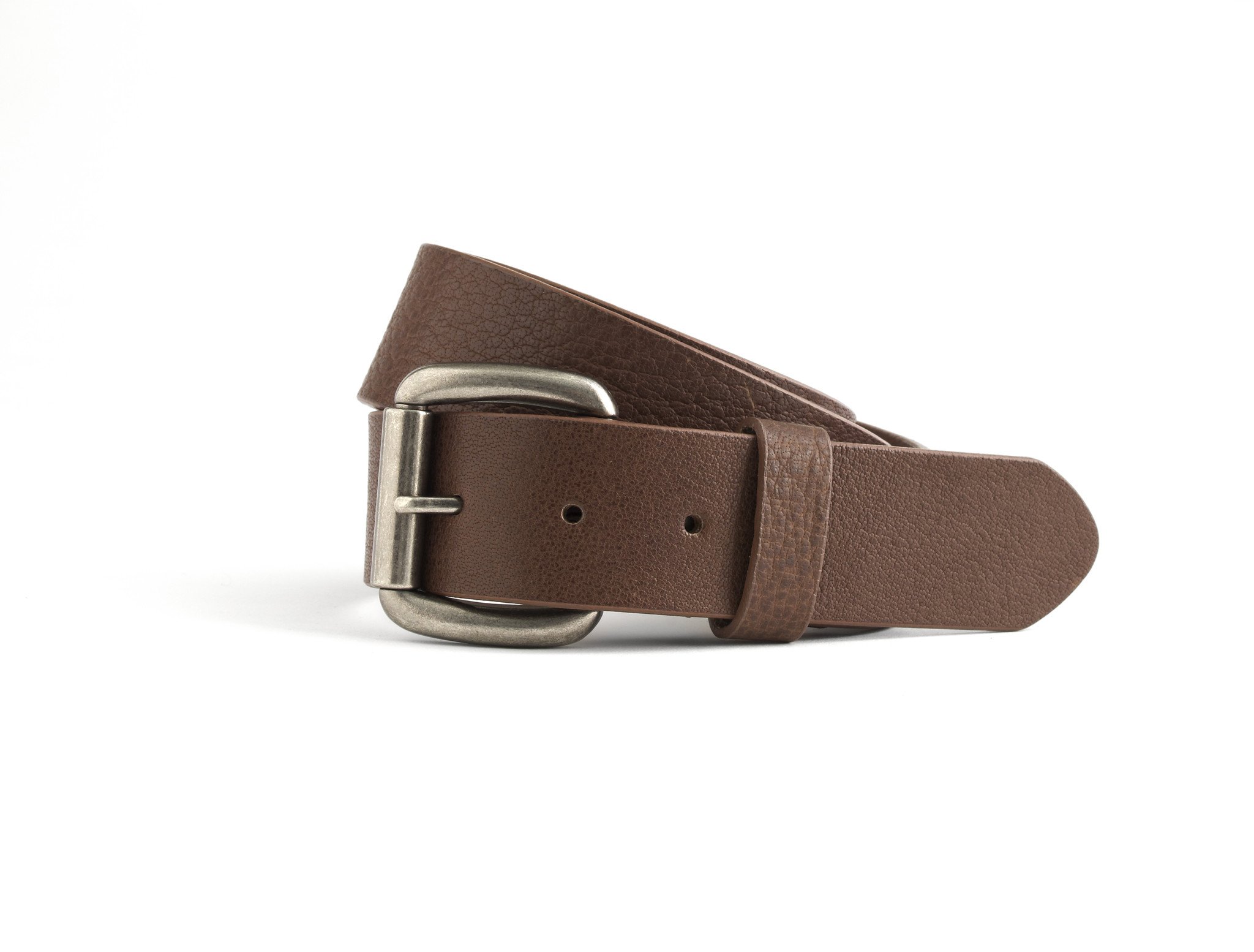 Premium 1 1/2 inch leather belt FIMB16002, showcasing its quality and design.