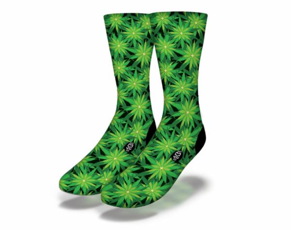 CANNABIS FLOWER FOREST Fun Weed Socks in vibrant green with cannabis flower design, perfect for stoners and casual wear.