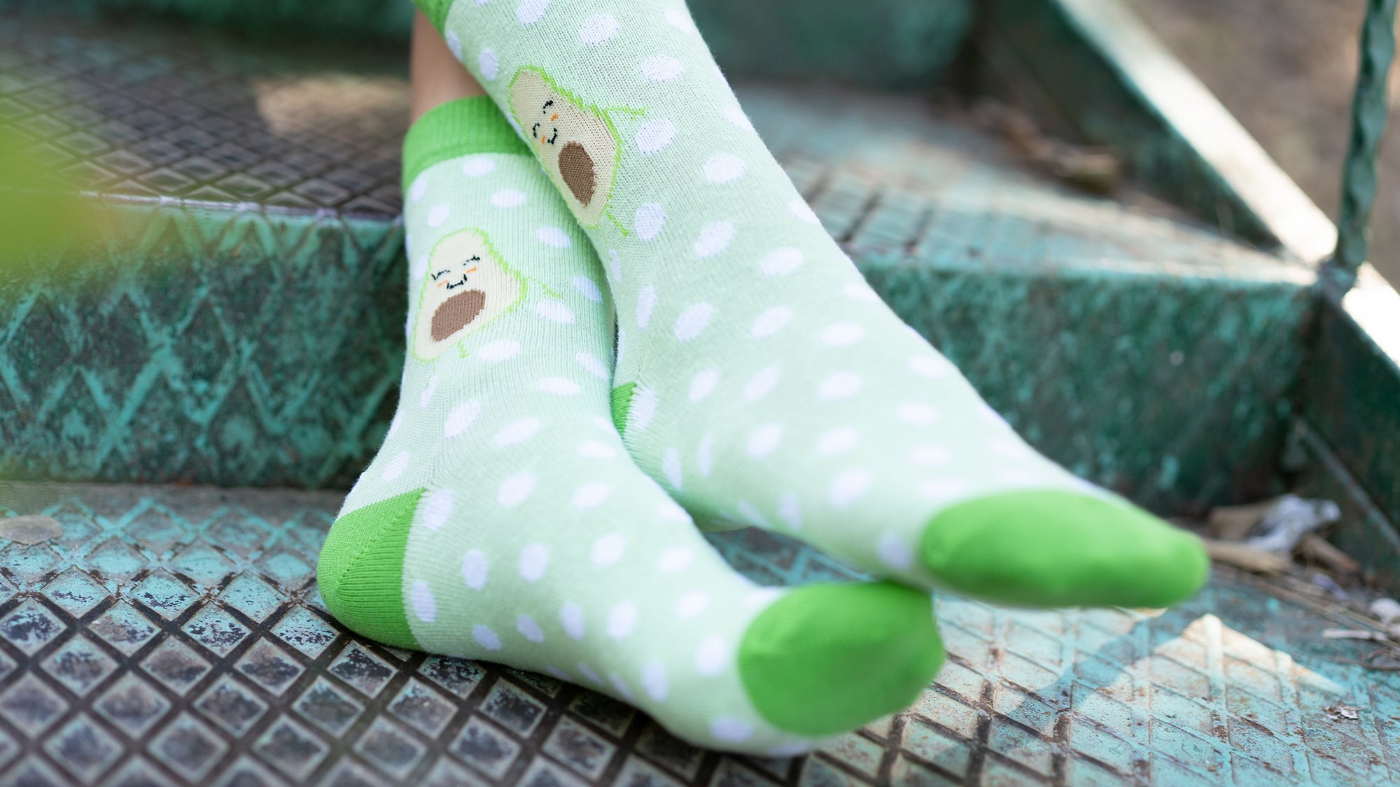 Colorful Kids Avocado Dot Socks featuring a playful avocado pattern, made from soft Turkish cotton for comfort and style.