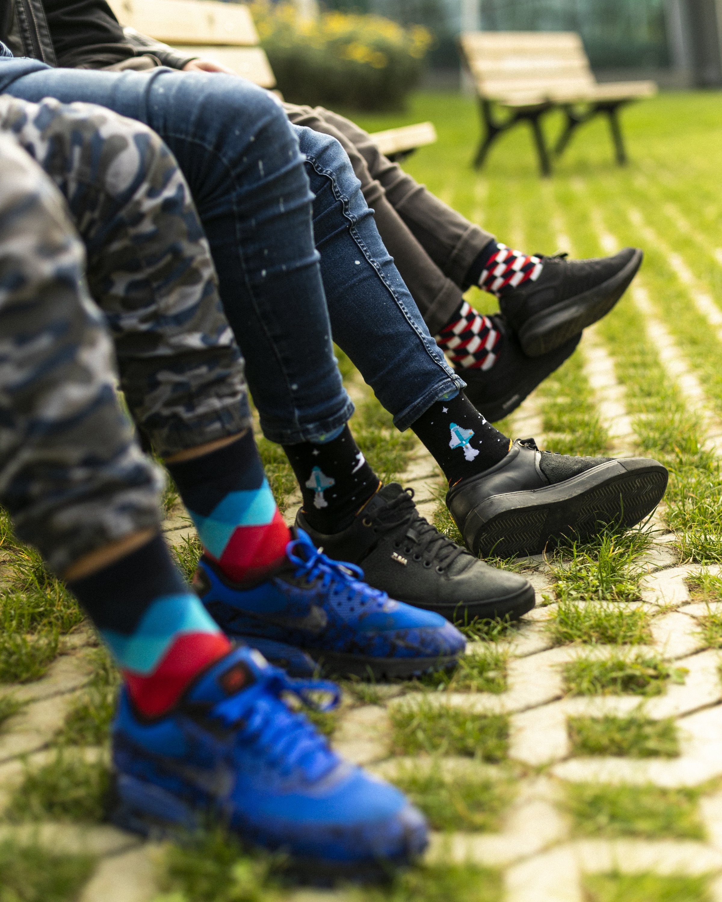 Kids Navy Paradise Diamond Socks featuring colorful diamond patterns on a navy background, perfect for stylish comfort.