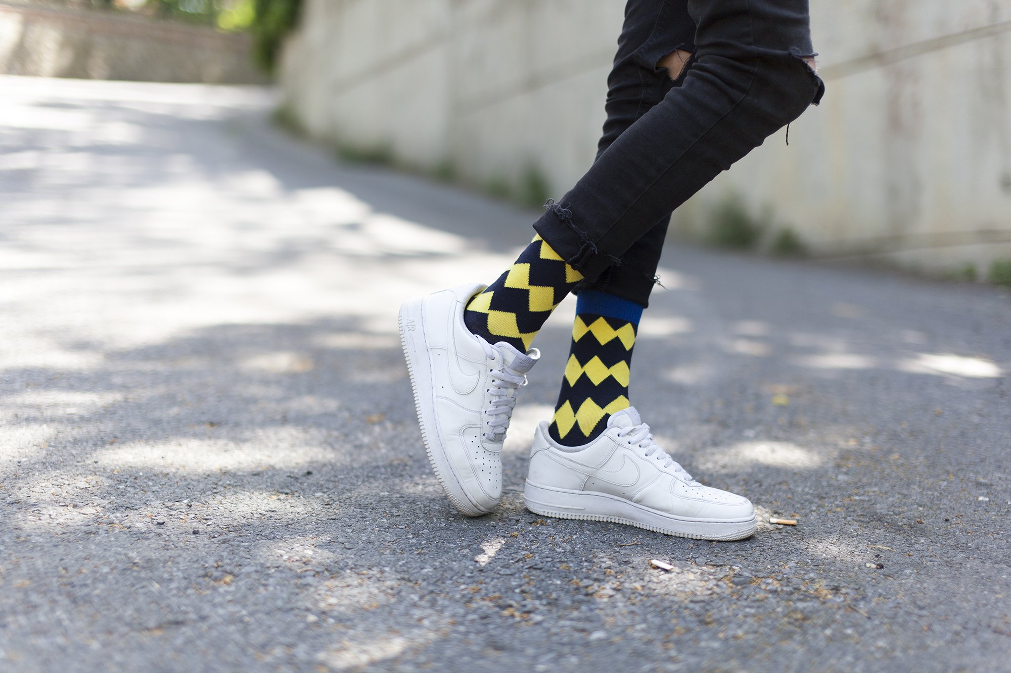 Men's Admiral Zig Zag Socks featuring colorful zig-zag patterns, made from soft Turkish cotton for comfort and style.