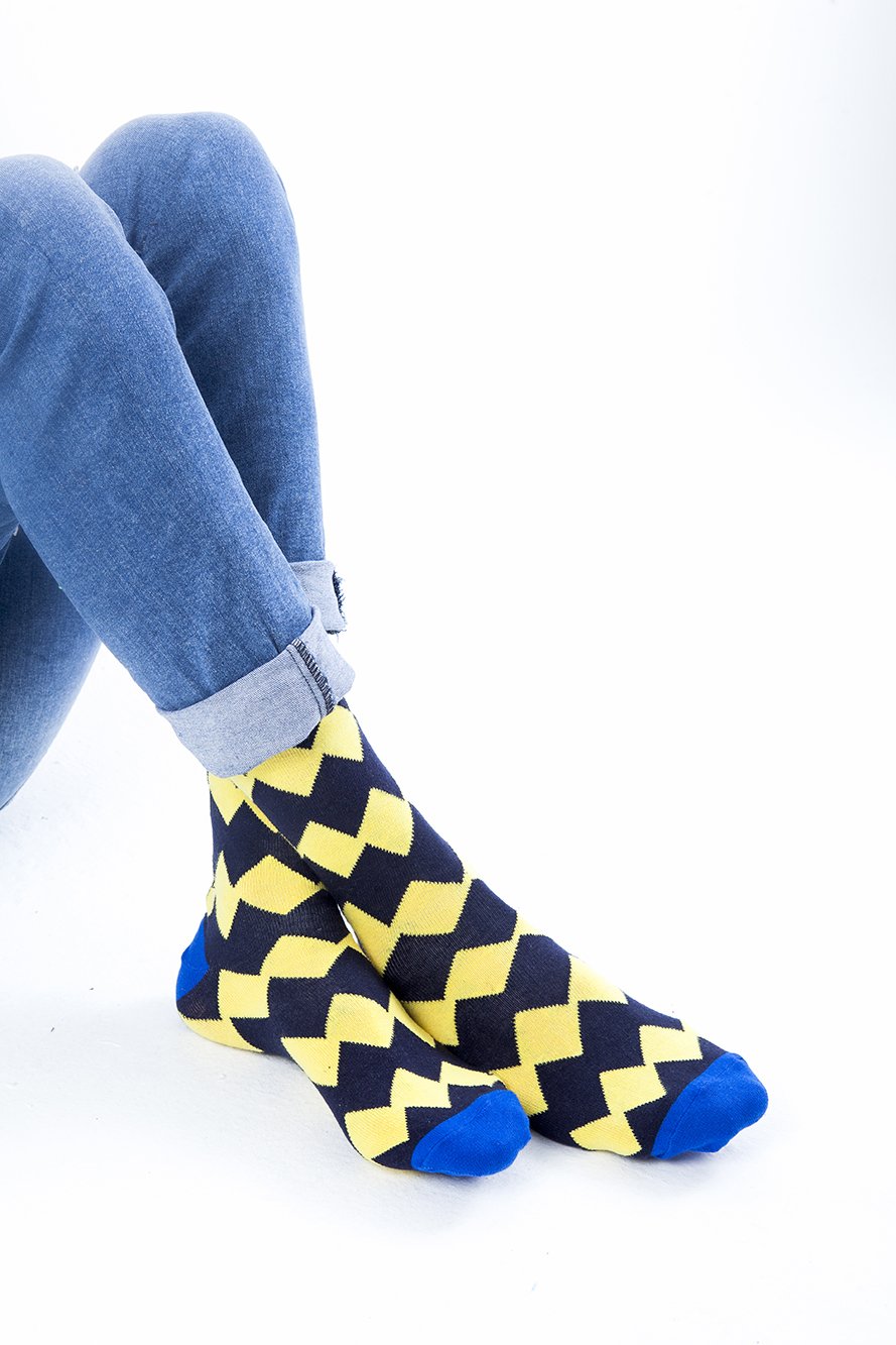 Men's Admiral Zig Zag Socks featuring colorful zig-zag patterns, made from soft Turkish cotton for comfort and style.