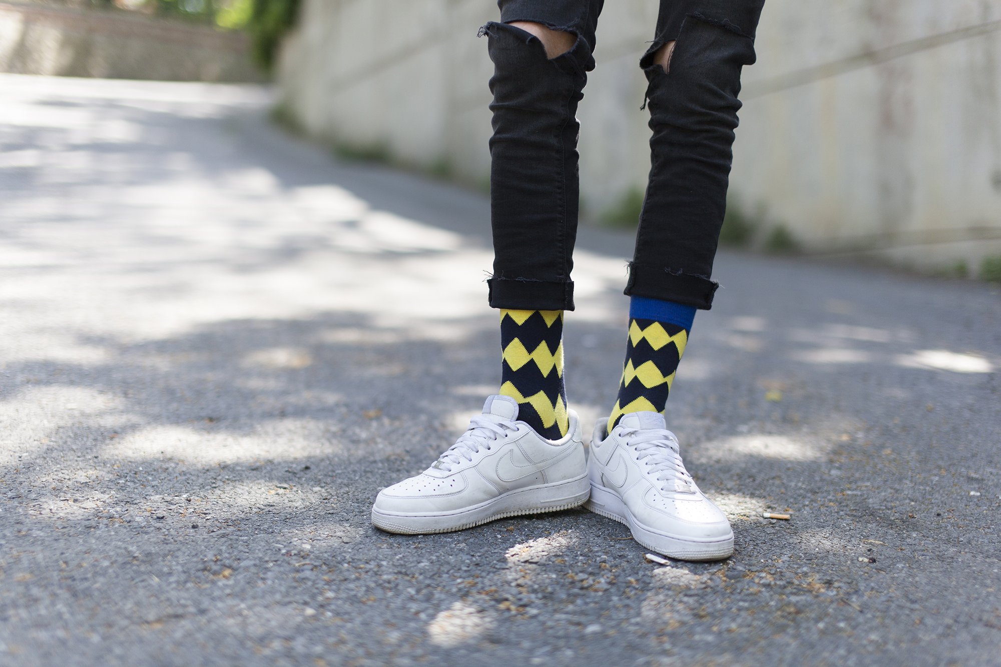 Men's Admiral Zig Zag Socks featuring colorful zig-zag patterns, made from soft Turkish cotton for comfort and style.