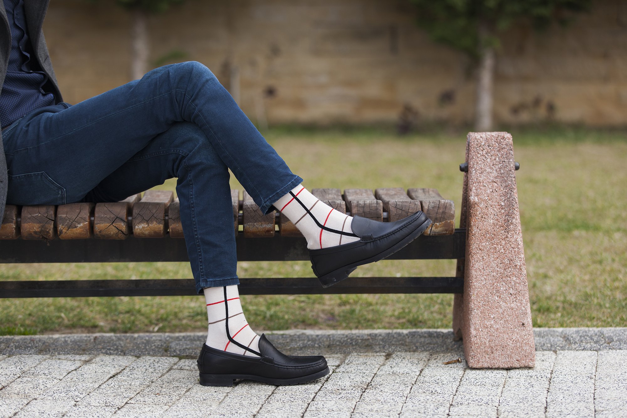 Men's beige stripe socks made from soft Turkish cotton, featuring a trendy design suitable for various occasions.