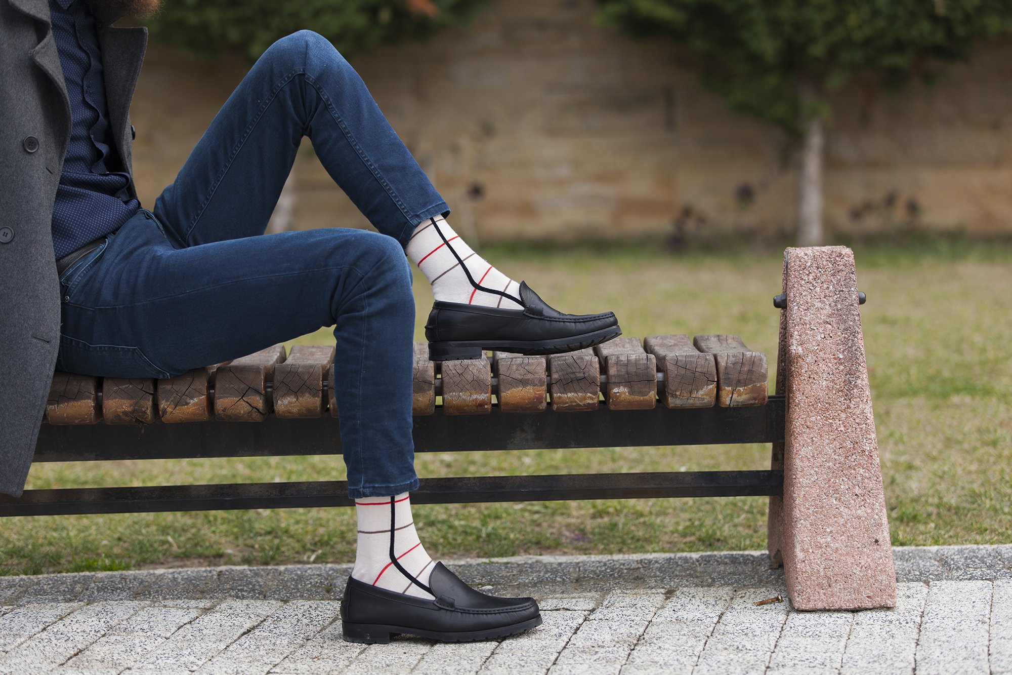 Men's beige stripe socks made from soft Turkish cotton, featuring a trendy design suitable for various occasions.