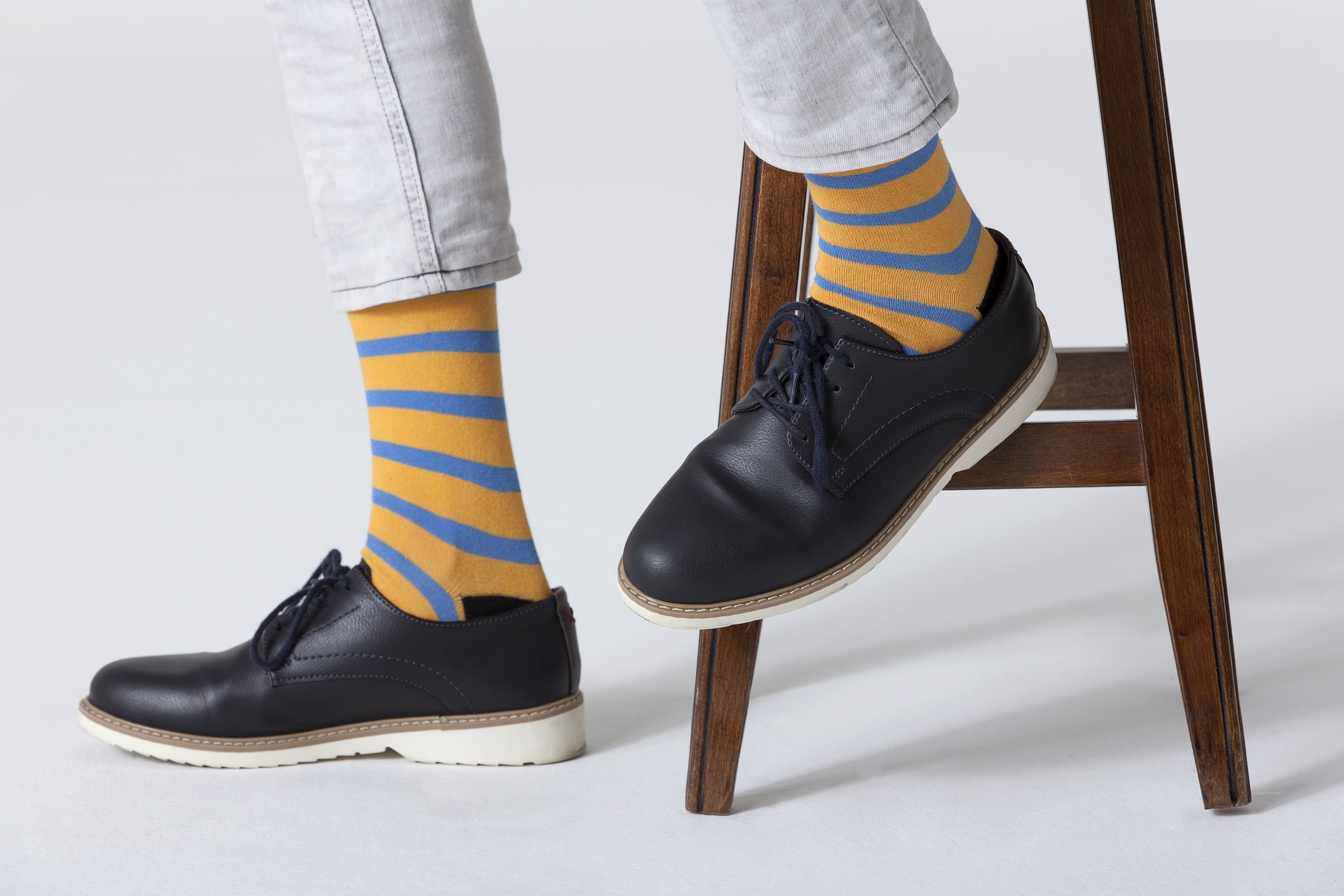 Men's Blonde Stripe Socks featuring vibrant colors and trendy patterns, made from soft Turkish cotton for comfort.