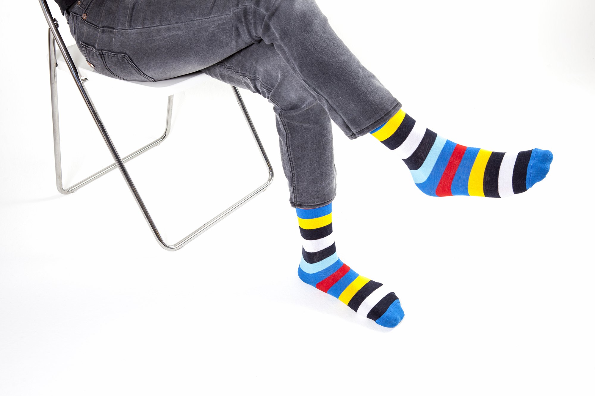 Men's Dapper Mix Set Socks featuring colorful designs and premium Turkish cotton for comfort and style.