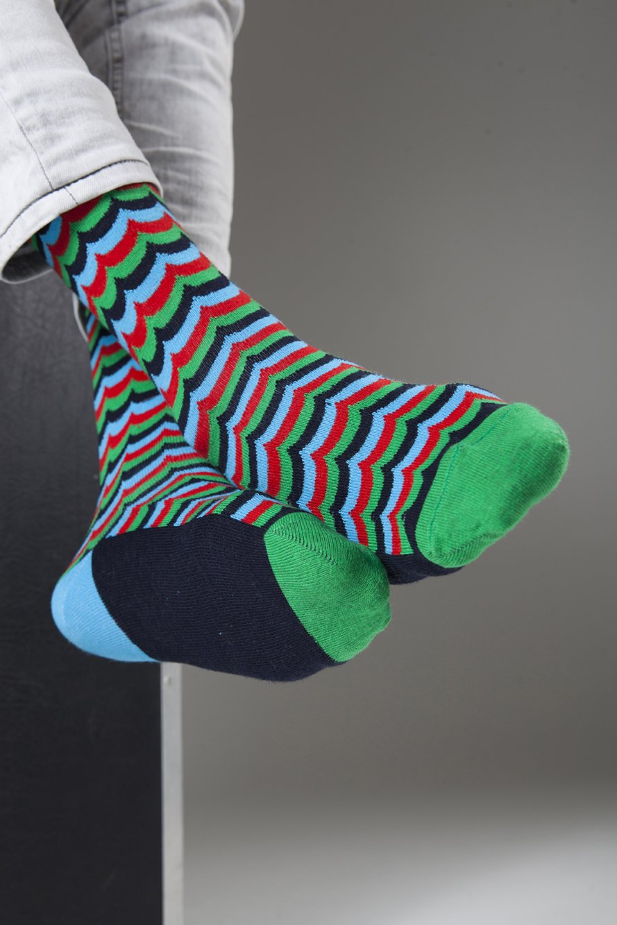 Men's Grape Wave Socks featuring a vibrant grape wave pattern, made from soft Turkish cotton for comfort and style.