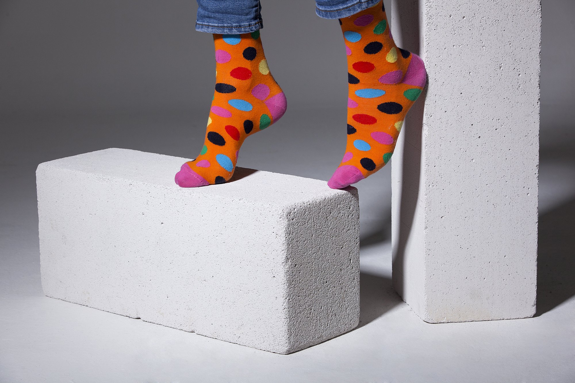 Men's Mandarin Dot Socks featuring colorful patterns and soft cotton fabric, ideal for stylish comfort.