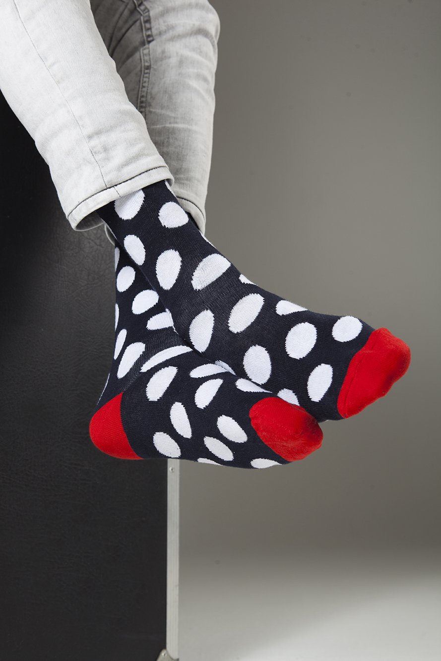 Men's Ruby Marine Dot Socks featuring a vibrant ruby color with playful dot patterns, made from soft Turkish cotton.