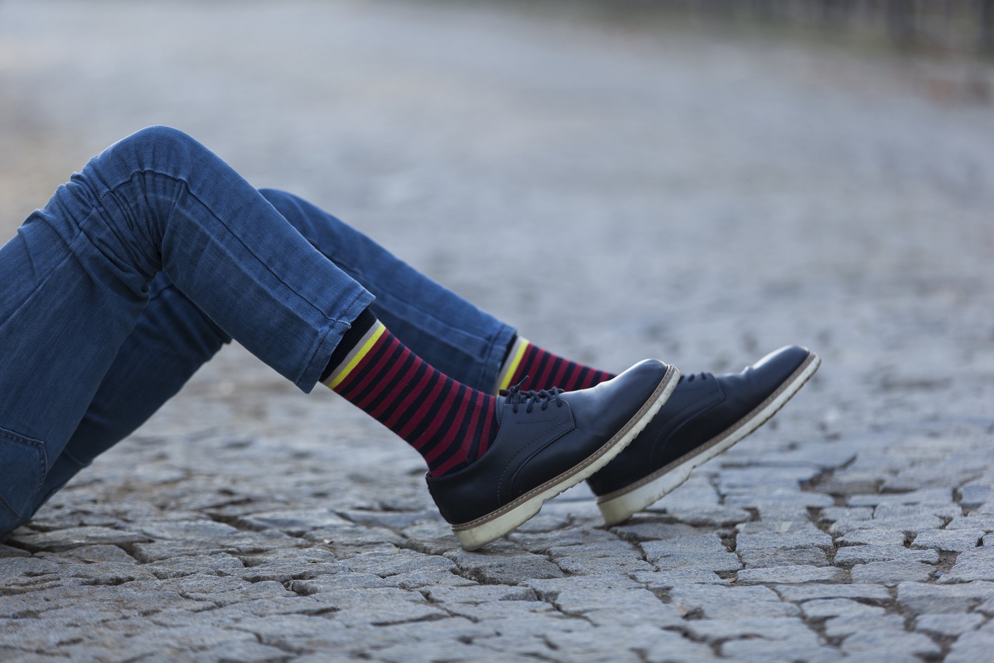 Men's Solid Burgundy Stripe Socks featuring a vibrant design, made from soft Turkish cotton for comfort and style.