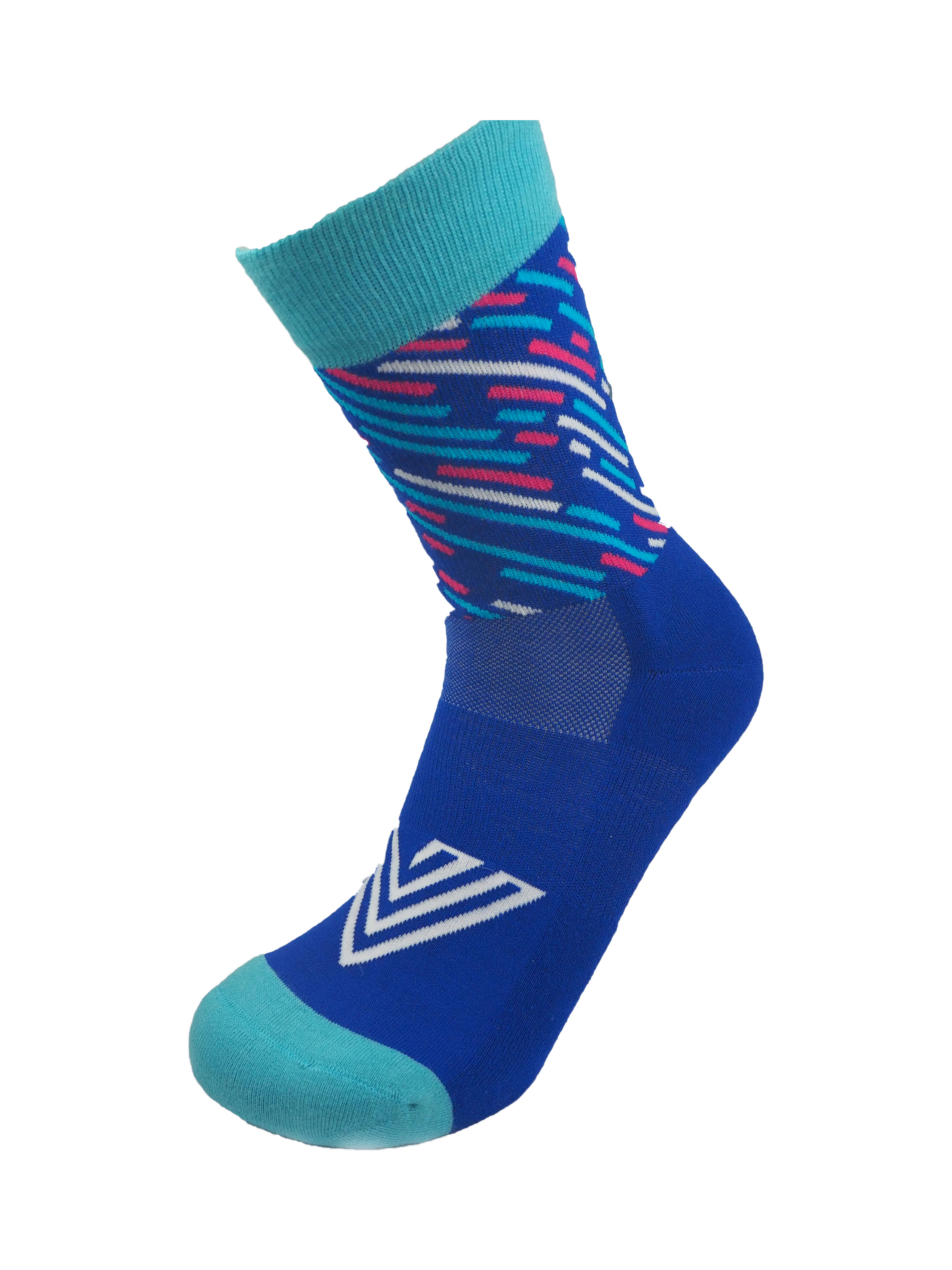 Coolmax Ibiza socks in various colors, showcasing their breathable fabric and comfortable design, ideal for sports and daily wear.