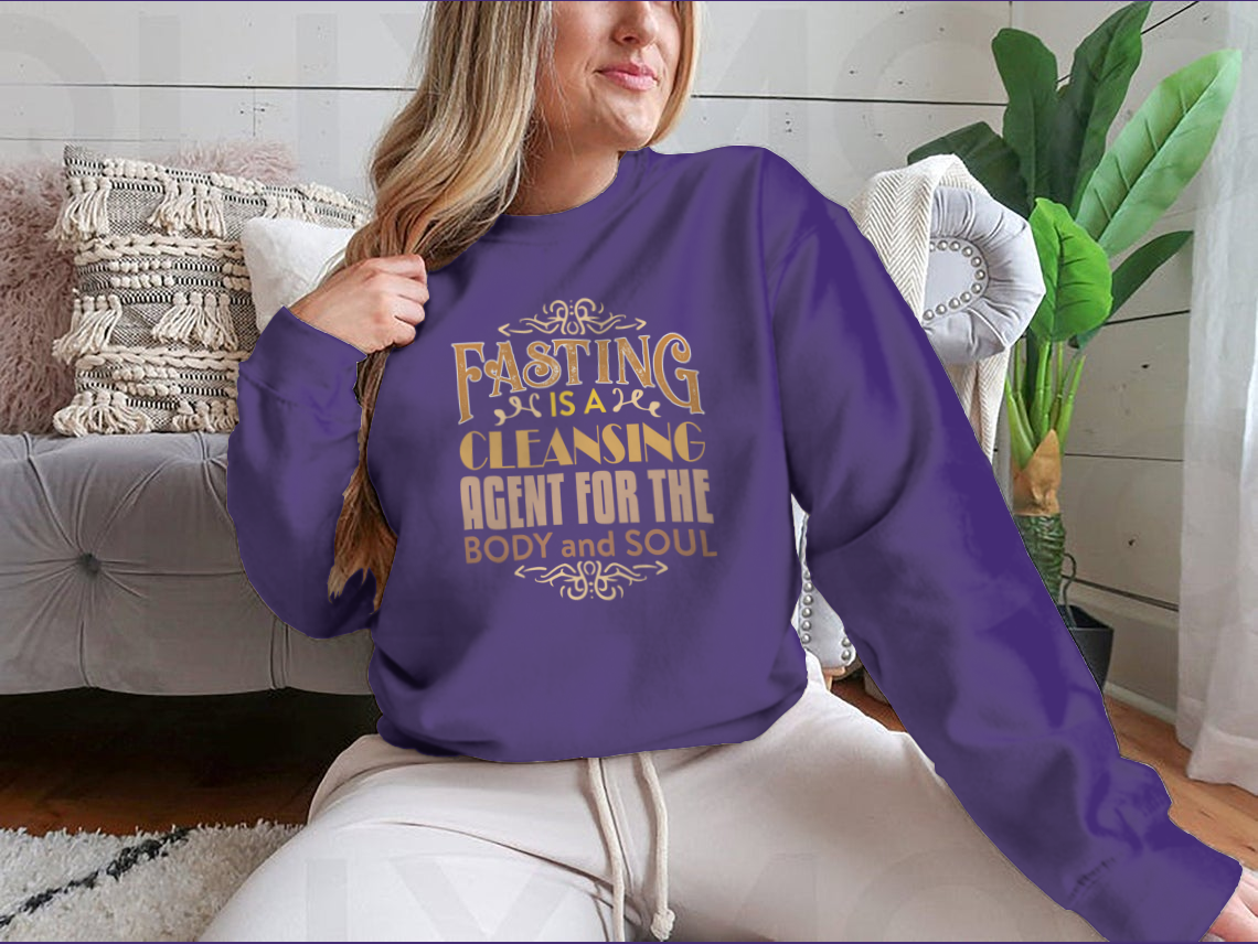 A comfortable Muslim Quote T-shirt featuring a saying about fasting, made from 100% cotton, displayed on a neutral background.