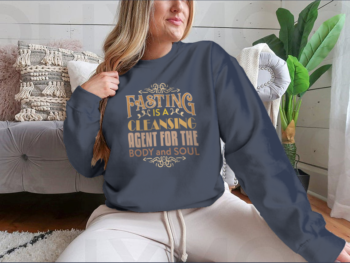 A comfortable Muslim Quote T-shirt featuring a saying about fasting, made from 100% cotton, displayed on a neutral background.