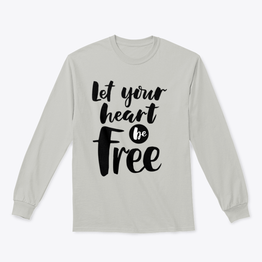 Inspirational lettering 'Let Your Heart Be Free' on a comfortable cotton fabric, perfect for travel enthusiasts.