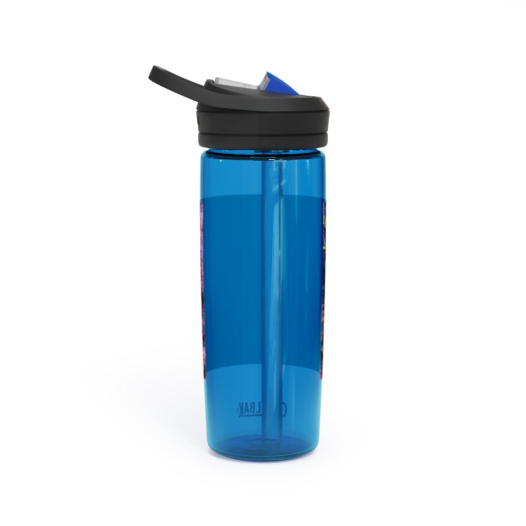 Aquarium CamelBak Eddy® Water Bottle in 20oz and 25oz sizes, showcasing its durable Tritan™ material and spill-proof design.