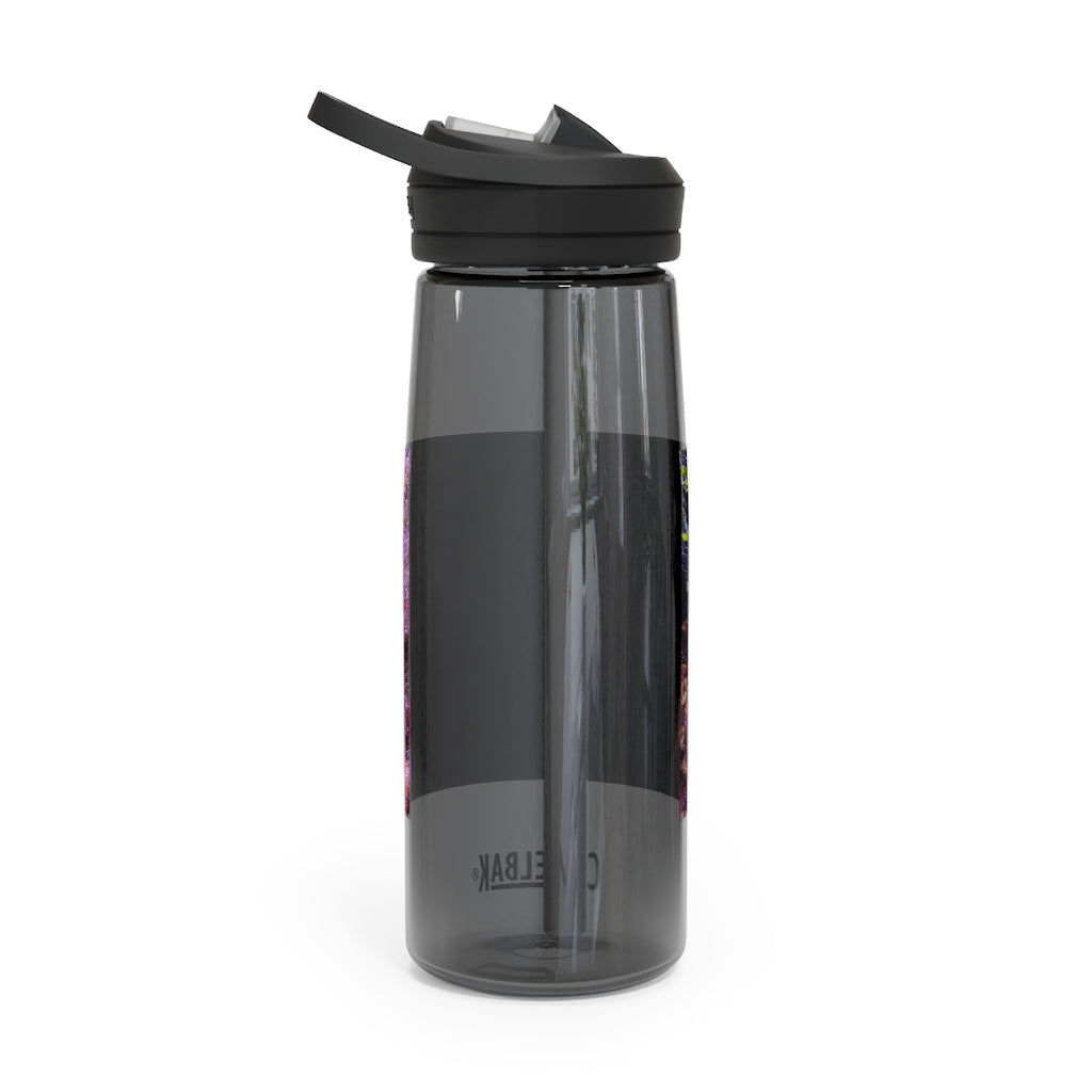 Aquarium CamelBak Eddy® Water Bottle in 20oz and 25oz sizes, showcasing its durable Tritan™ material and spill-proof design.