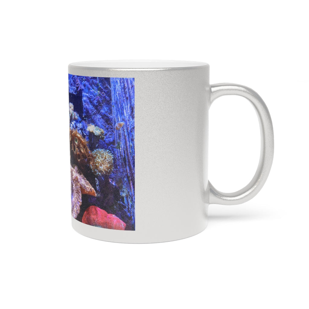 Aquarium Metallic Mug in Gold and Silver finishes, showcasing personalized designs and a comfortable C-handle.