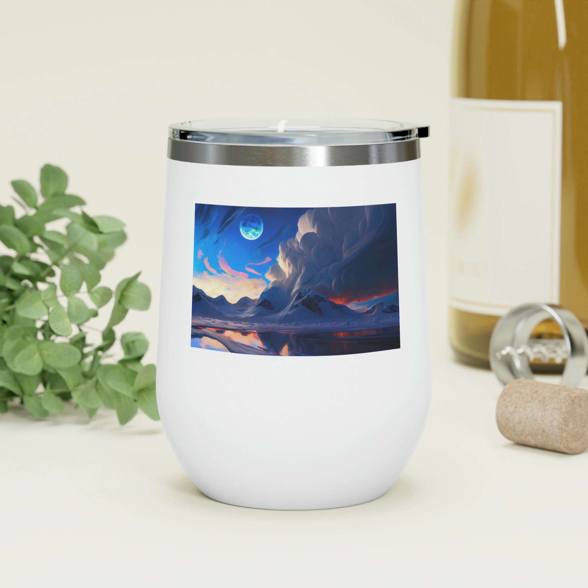 Arctic Wine Tumbler in stainless steel with clear lid, showcasing its sleek design and double insulation for hot and cold beverages.