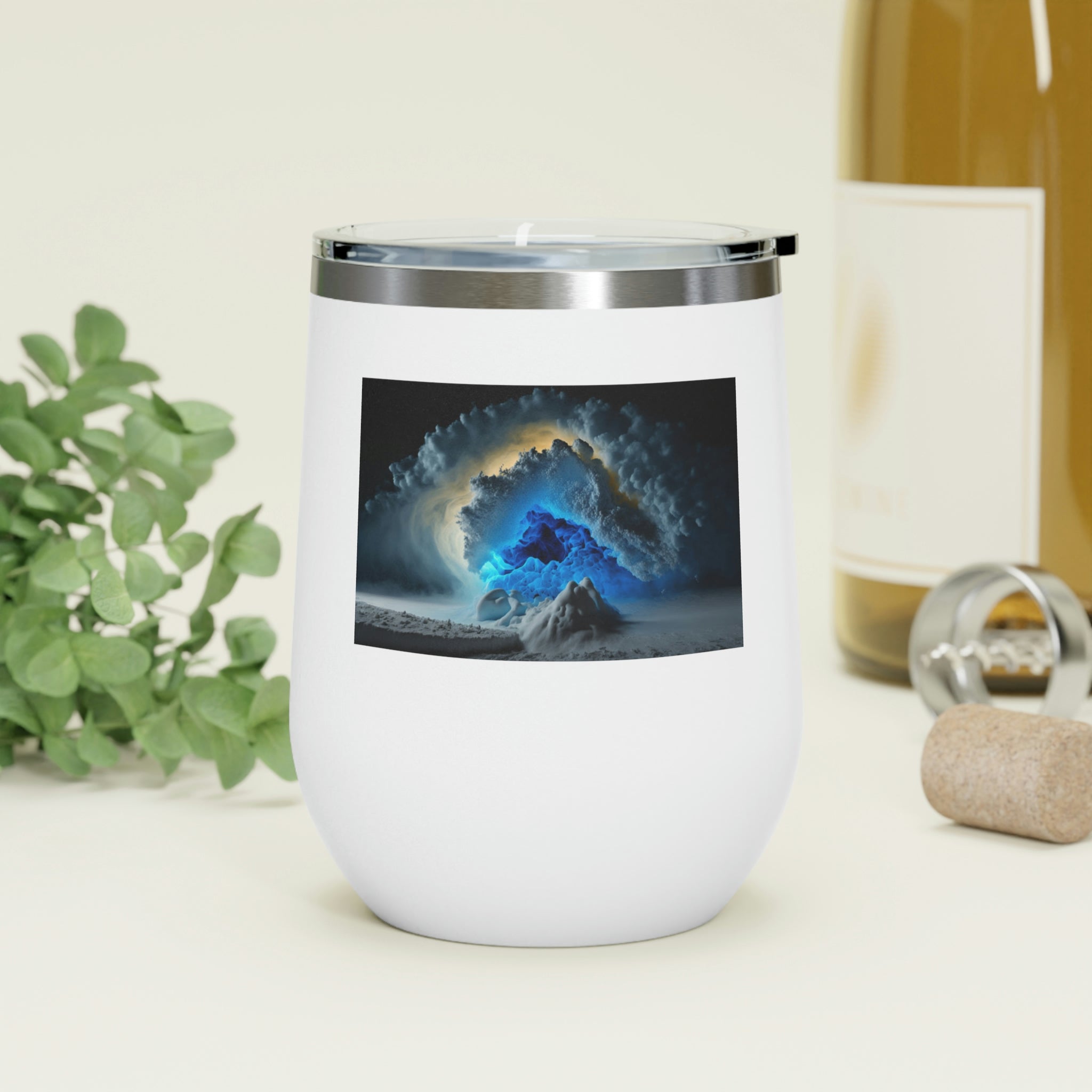 Arctic Wine Tumbler in stainless steel with a clear plastic lid, showcasing its stylish design and double-wall insulation.