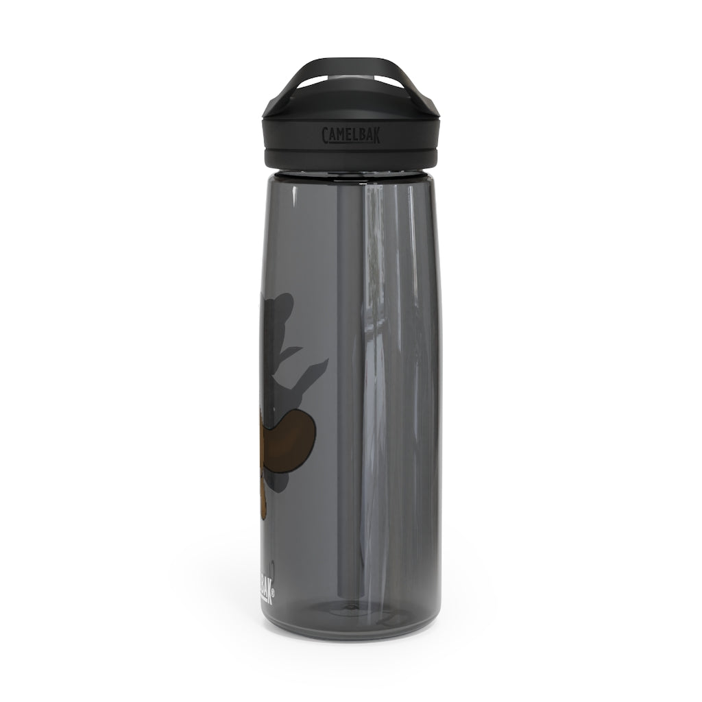 Beatrice CamelBak Eddy® Water Bottle in 20oz and 25oz sizes, showcasing its durable Tritan™ material and spill-proof biting valve.