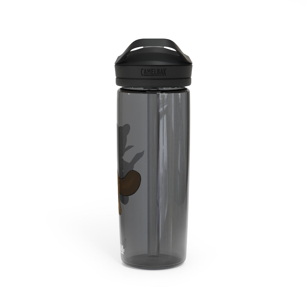 Beatrice CamelBak Eddy® Water Bottle in 20oz and 25oz sizes, showcasing its durable Tritan™ material and spill-proof biting valve.