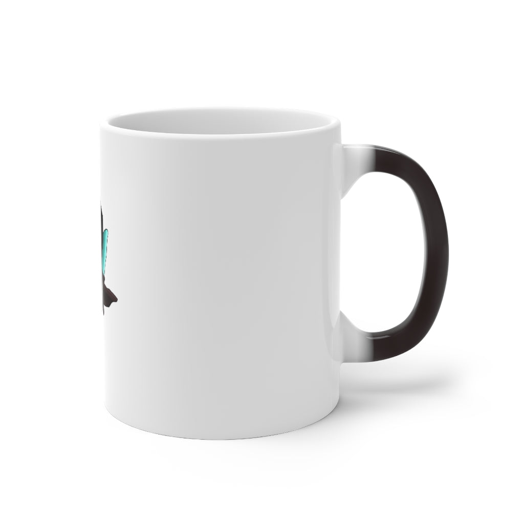 Birdi Color Changing Mug showcasing its vibrant color transformation with a C-handle design.