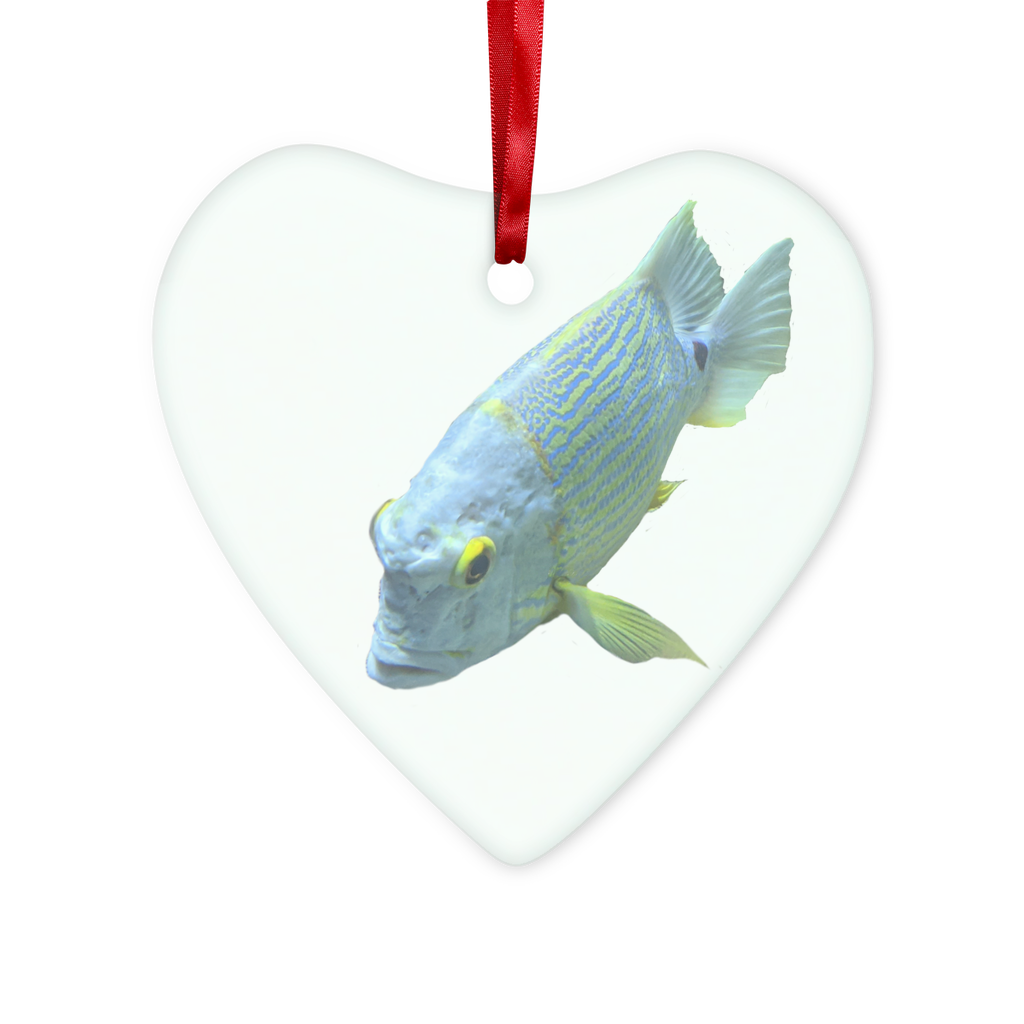 BlueYellowFish Glass Hanging Ornament in round and heart shapes, elegantly designed for Christmas decoration.