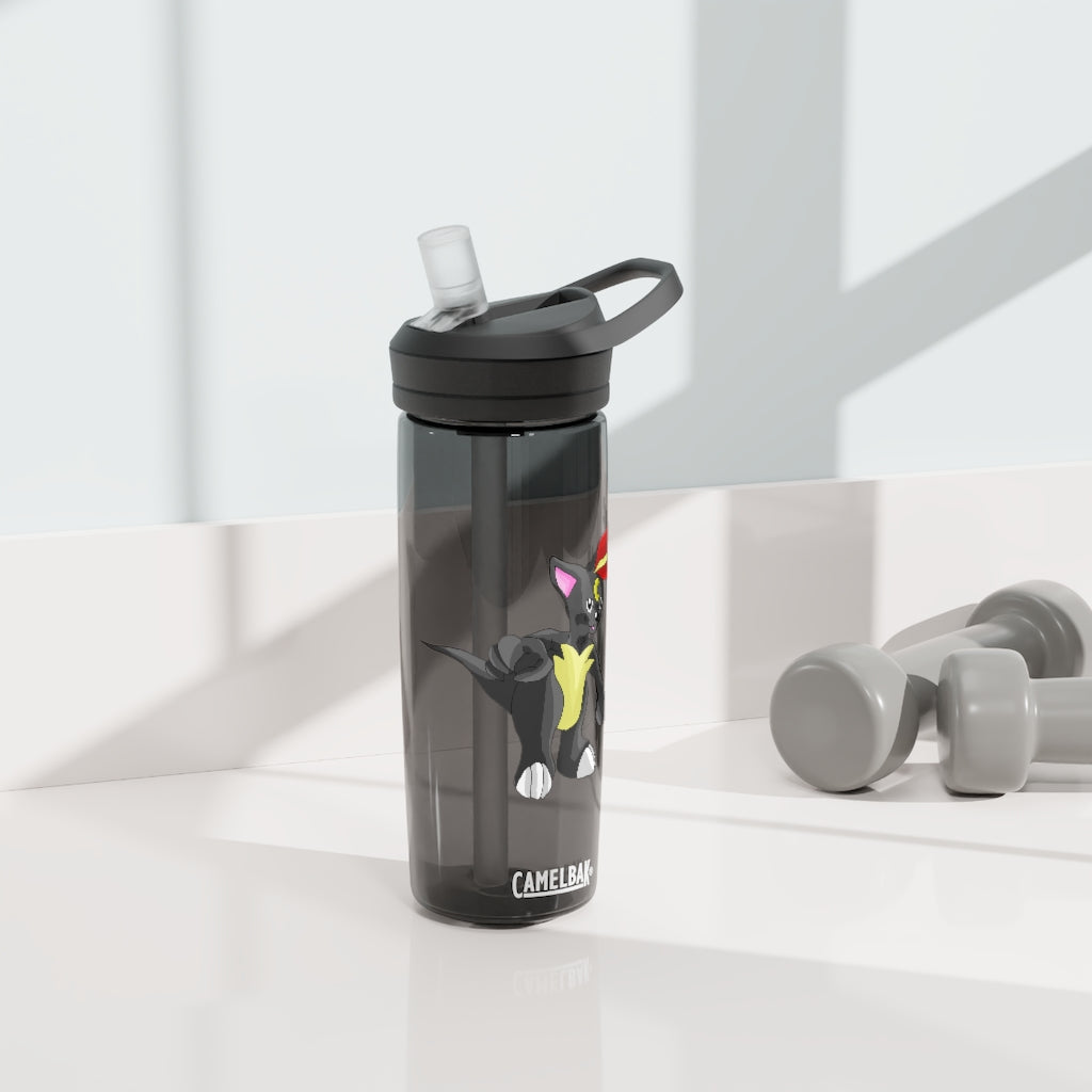 Carcoot CamelBak Eddy® Water Bottle in 20oz and 25oz sizes, showcasing its robust Tritan™ material and spill-proof design.