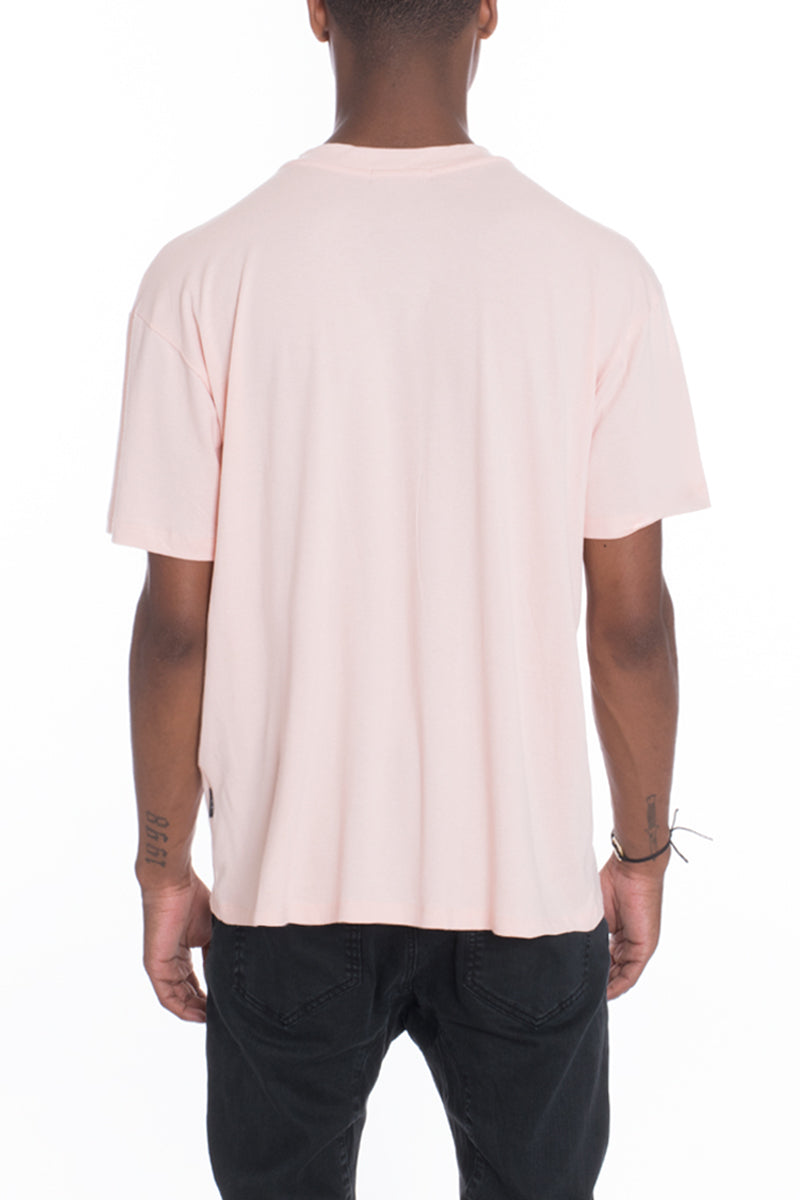 Carlton Pique Tee in a regular fit, showcasing breathable pique fabric, perfect for casual wear.