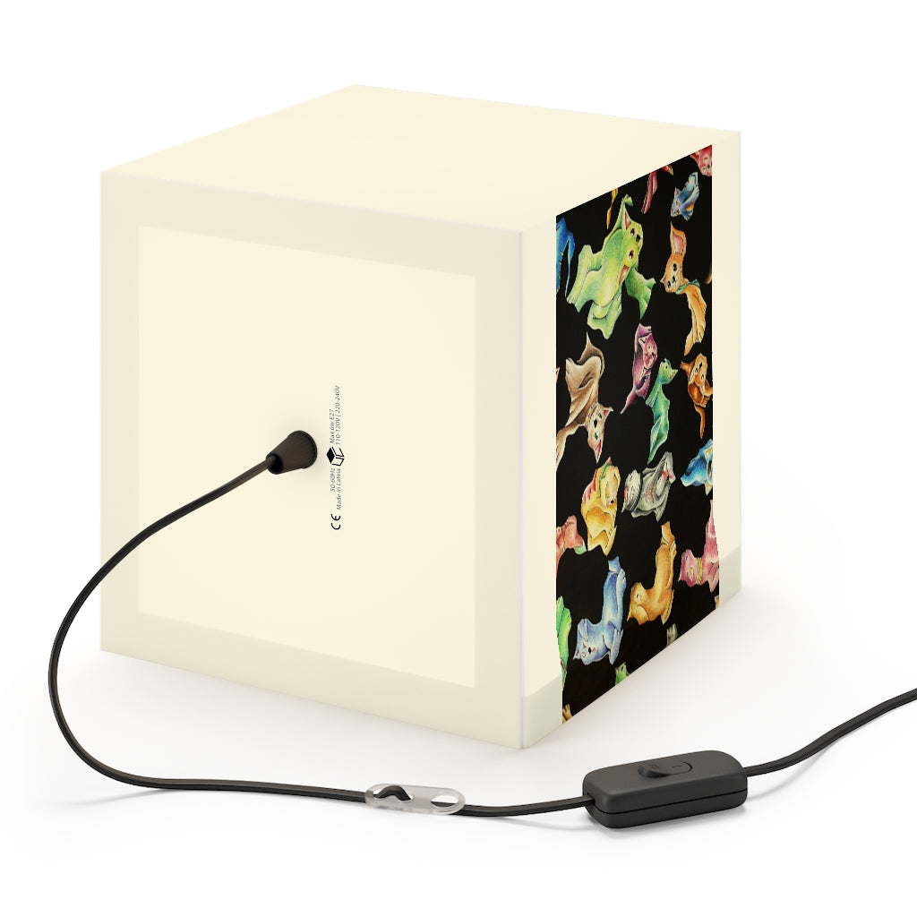 A stylish cube lamp featuring a playful cat pattern, perfect for home decor and personalized lighting.