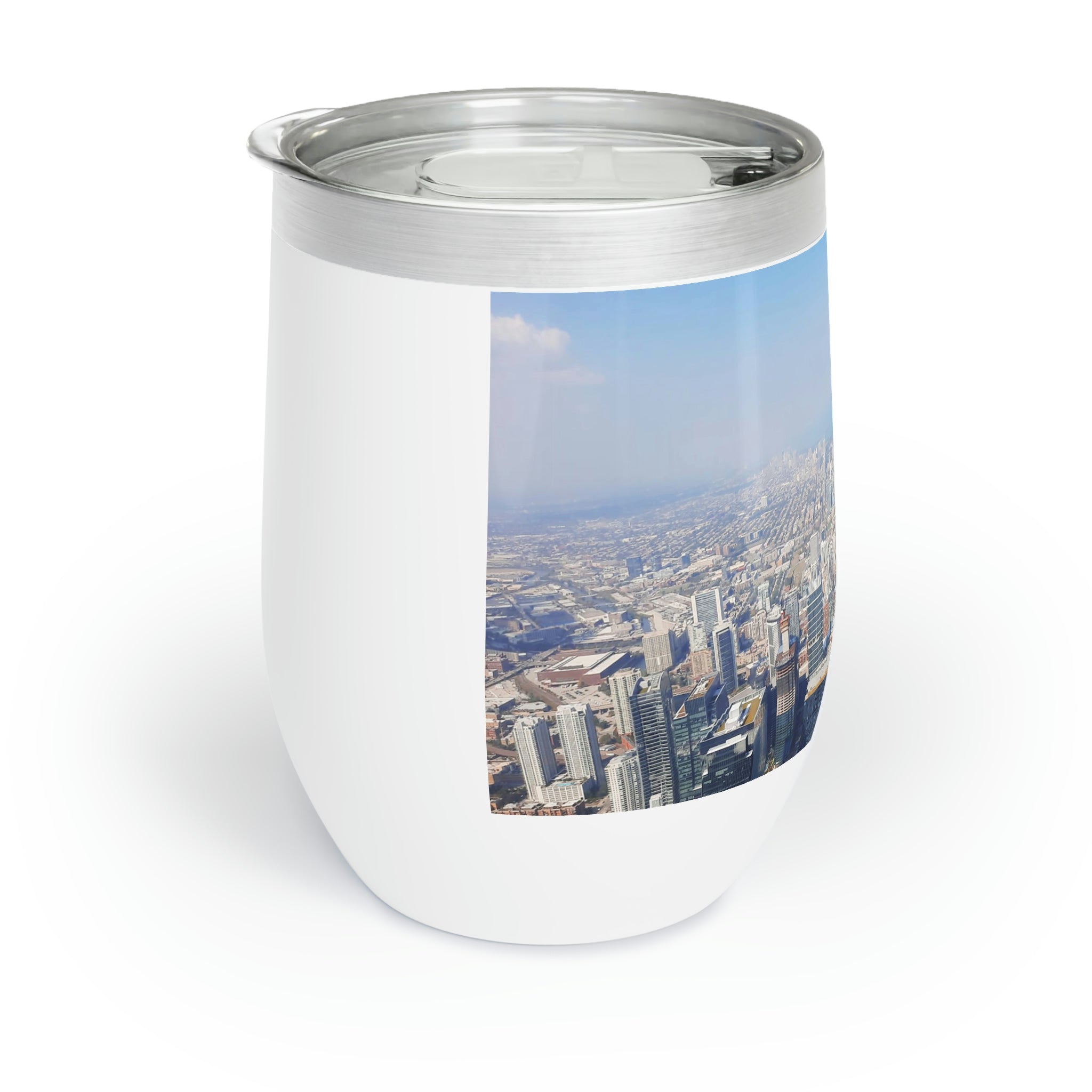 Chicago Skyline Chill Wine Tumbler showcasing a modern design with double-insulated walls and a stemless structure, perfect for wine lovers.