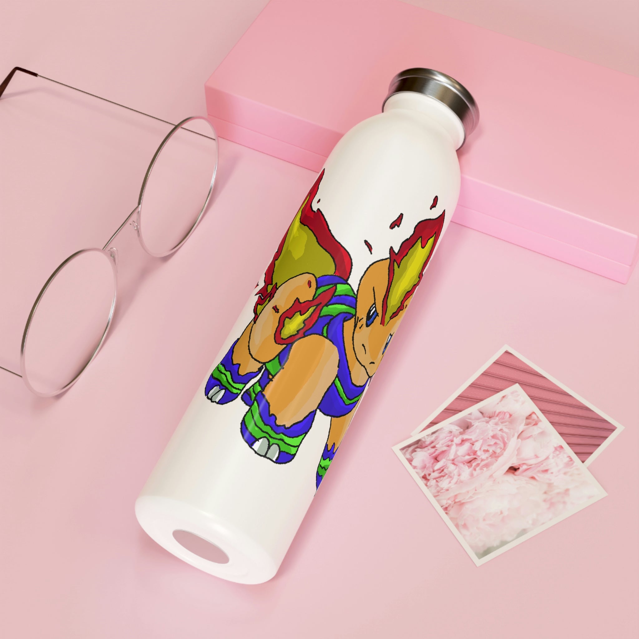 Corteness Slim Water Bottle with matte finish and silver cap, showcasing personalized designs.